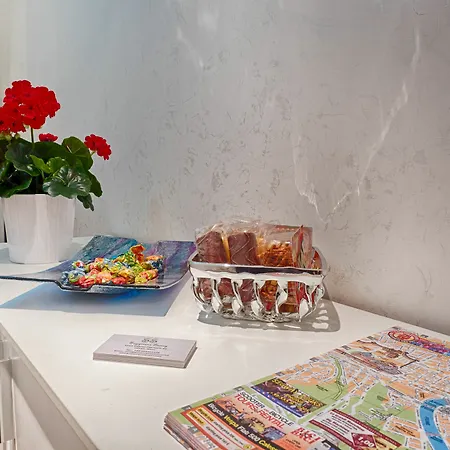 Sunny Guest house Rome
