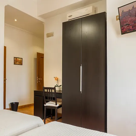 Sunny Guest house 2*
